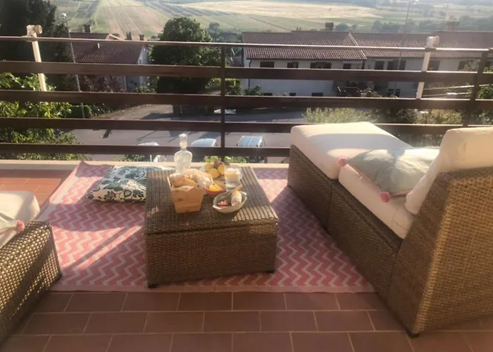 شقة A Casa Di Daniela *